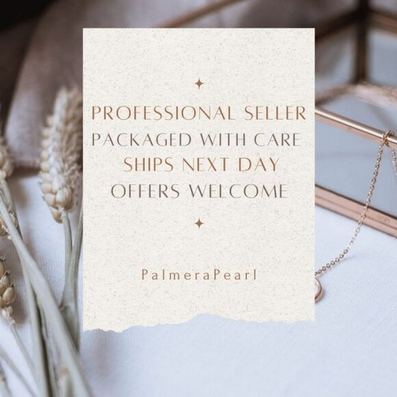 Jesus Is King Pin Broche Brooch Jesus Revolution Pink Black Statement - Picture 8 of 8